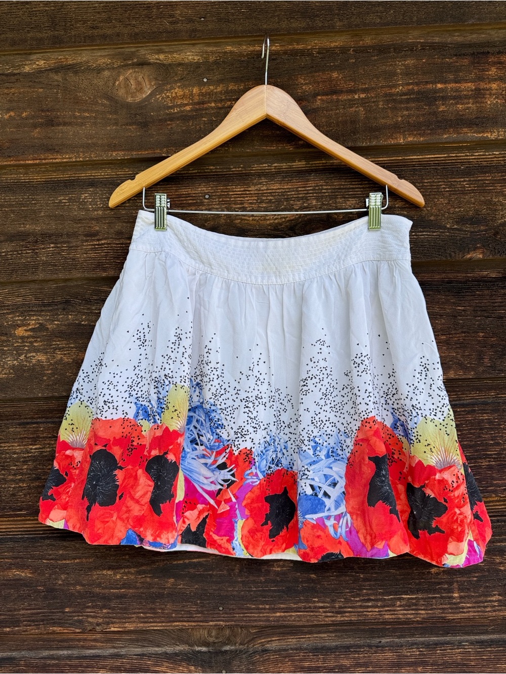 Leifsdottir White/Floral Border 100% Silk Skirt with Red Poppy Size 12